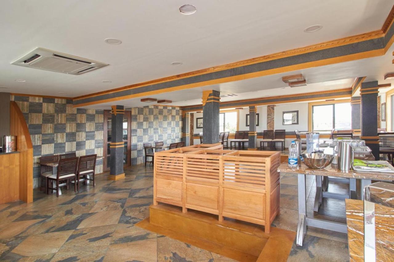 Hotel Mart View Kochi Exterior foto