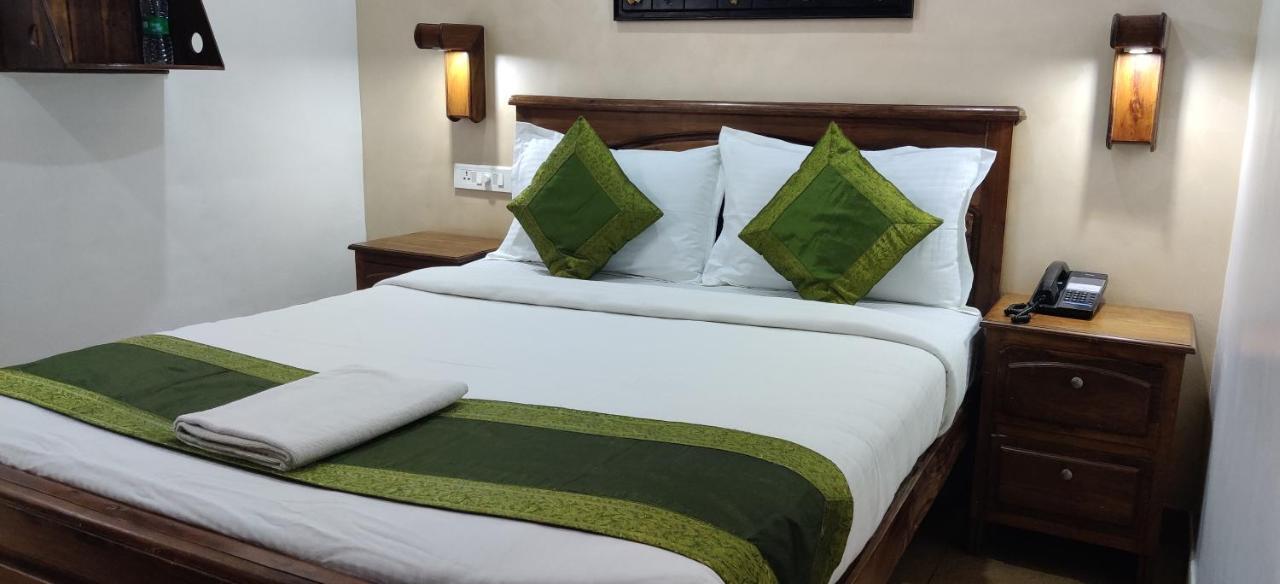 Hotel Mart View Kochi Exterior foto