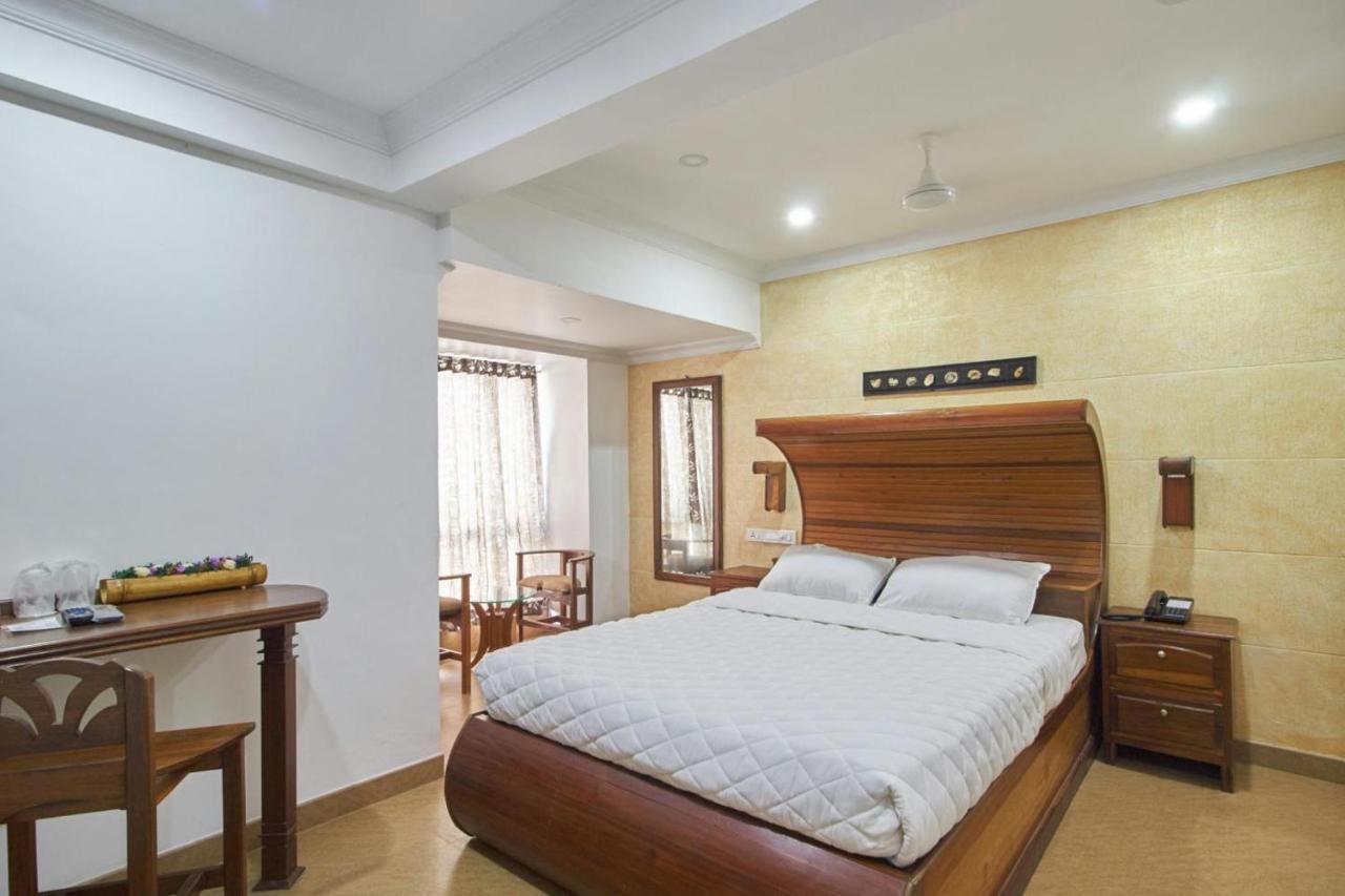 Hotel Mart View Kochi Exterior foto
