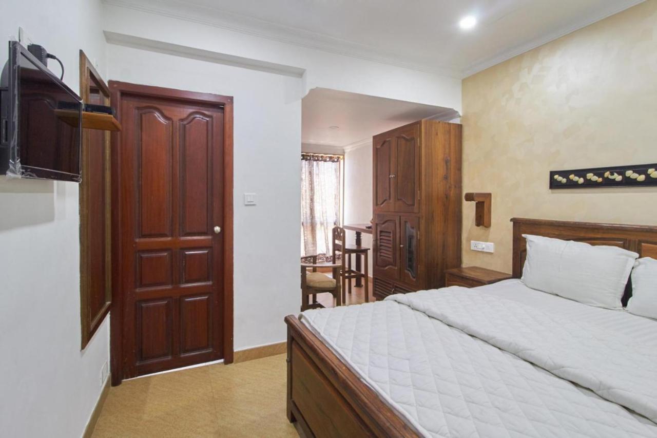 Hotel Mart View Kochi Exterior foto